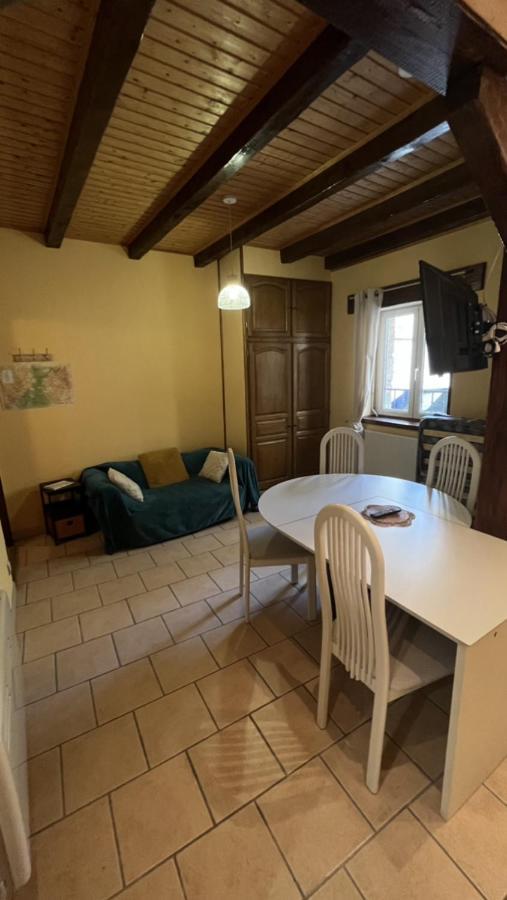 Appartement Jaujac Bagian luar foto